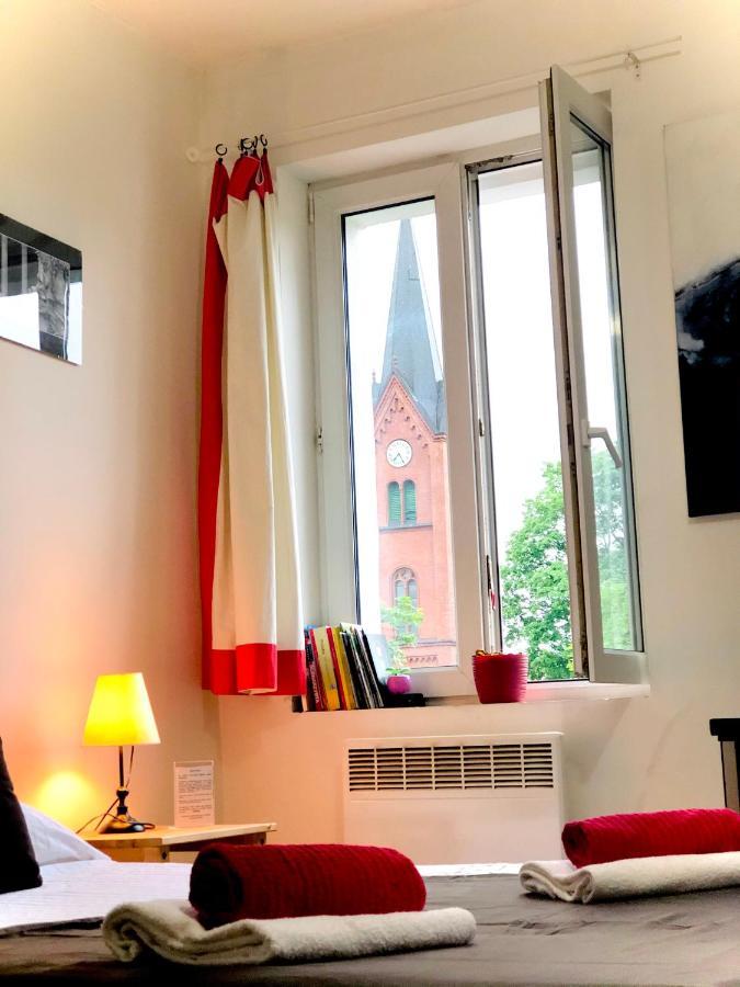 Art Mieszkanie Blisko Dworca Pkp Walbrzych Miasto Luaran gambar