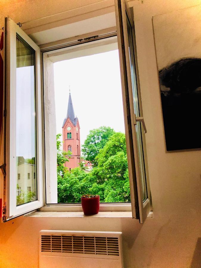 Art Mieszkanie Blisko Dworca Pkp Walbrzych Miasto Luaran gambar